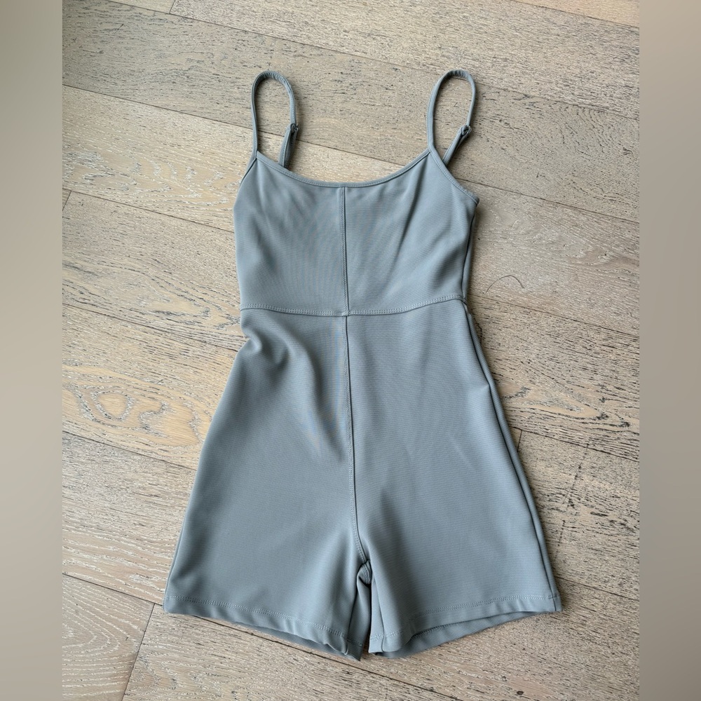 White fox clearly into you play suit XS